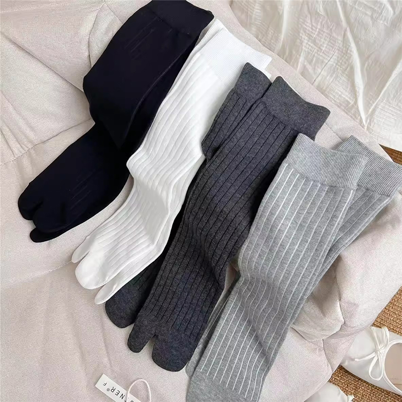 Lolita Cotton Two-Toed Thigh H - đánh giá và giá Toe Sock Split